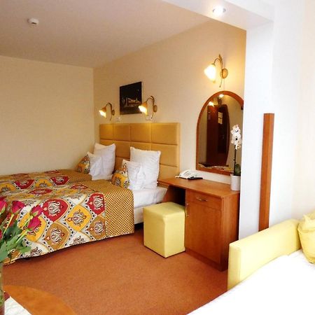 Aparthotel Adler Красков Екстериор снимка