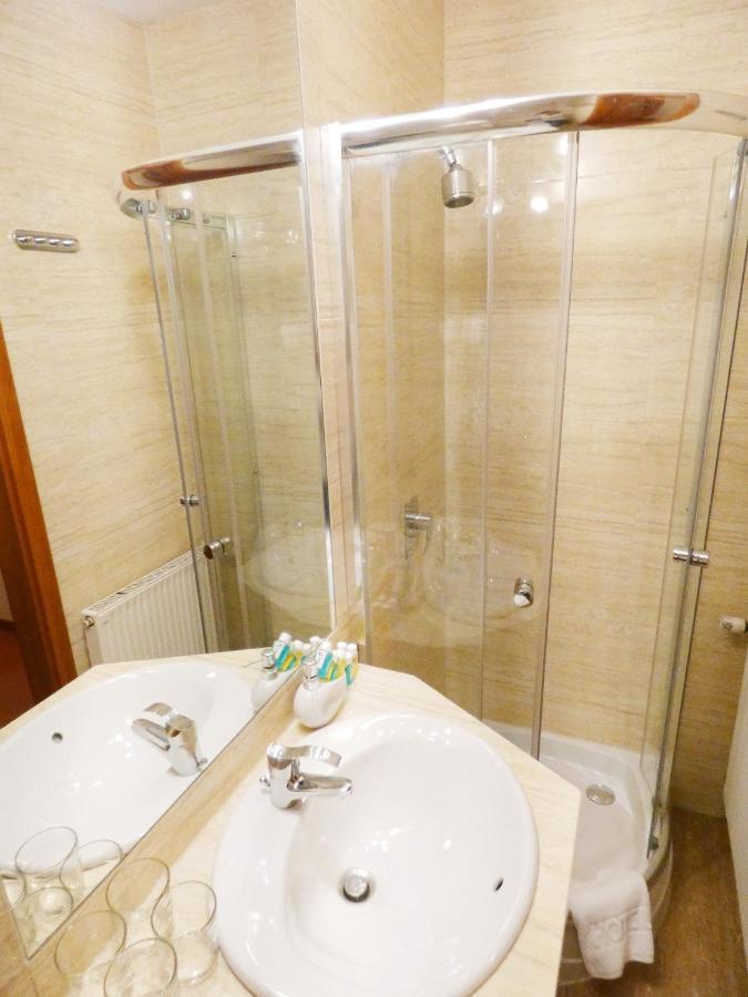 Aparthotel Adler Красков Екстериор снимка