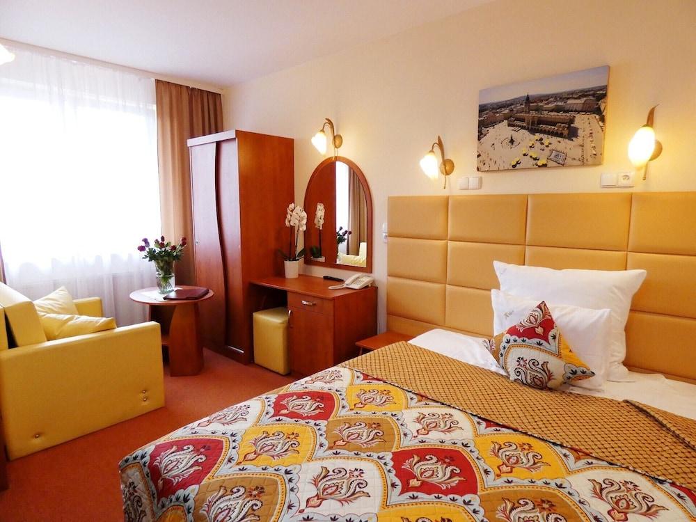 Aparthotel Adler Красков Екстериор снимка