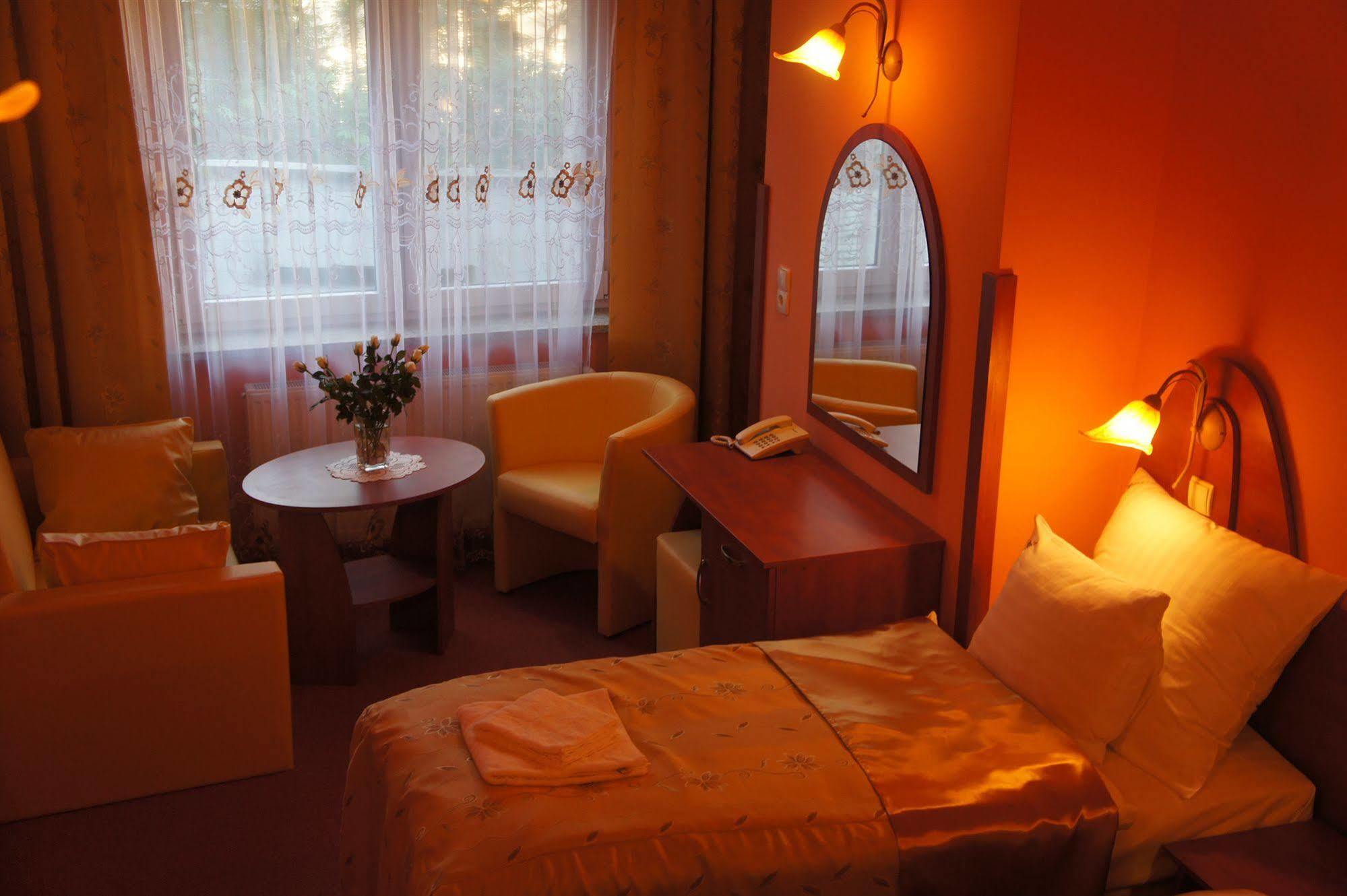 Aparthotel Adler Красков Екстериор снимка