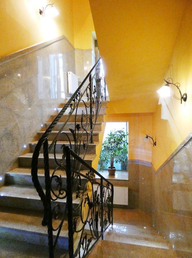 Aparthotel Adler Красков Екстериор снимка